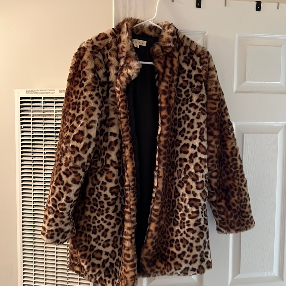 Lovestitch furry leopard jacket with pockets
